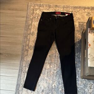 Lucky Brand Women's Classic Blue Skinny Jeans